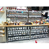 超市罐頭食品專區(qū)展示架_冷藏飲料存放收納架-工廠價(jià)優(yōu)惠